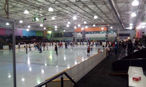 Festival Mall Ice Rink .